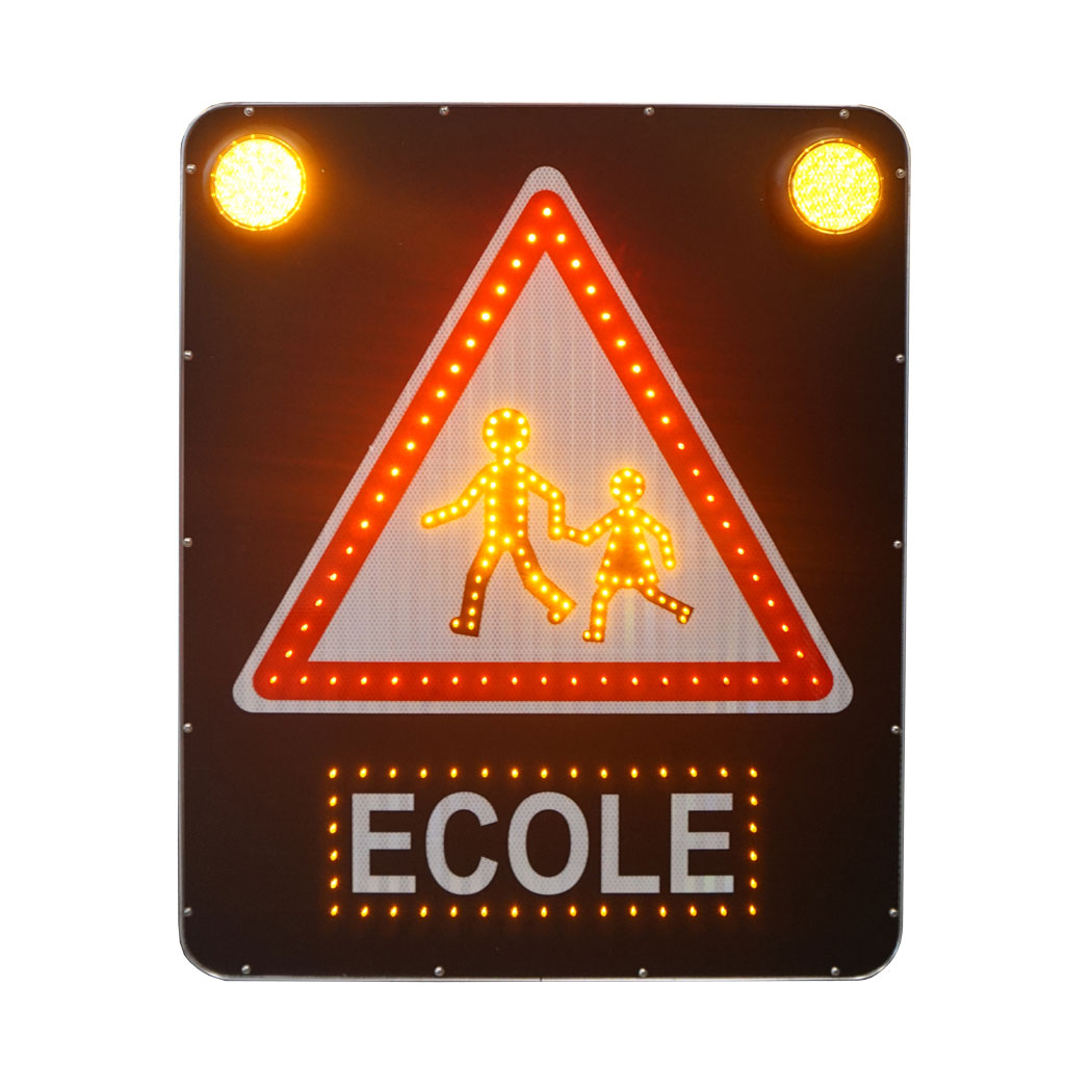 Panneau routier lumineux solaire, panneau de signalisation lumineux solaire