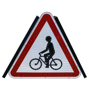 Panneau lumineux A21 débouché de cyclistes