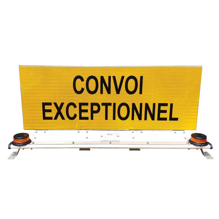 Panneau convoi exceptionnel à relevage électrique